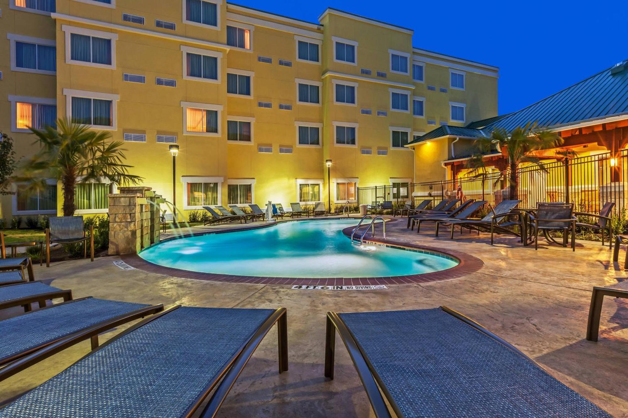 Courtyard By Marriott Abilene Northeast Hotel Bagian luar foto