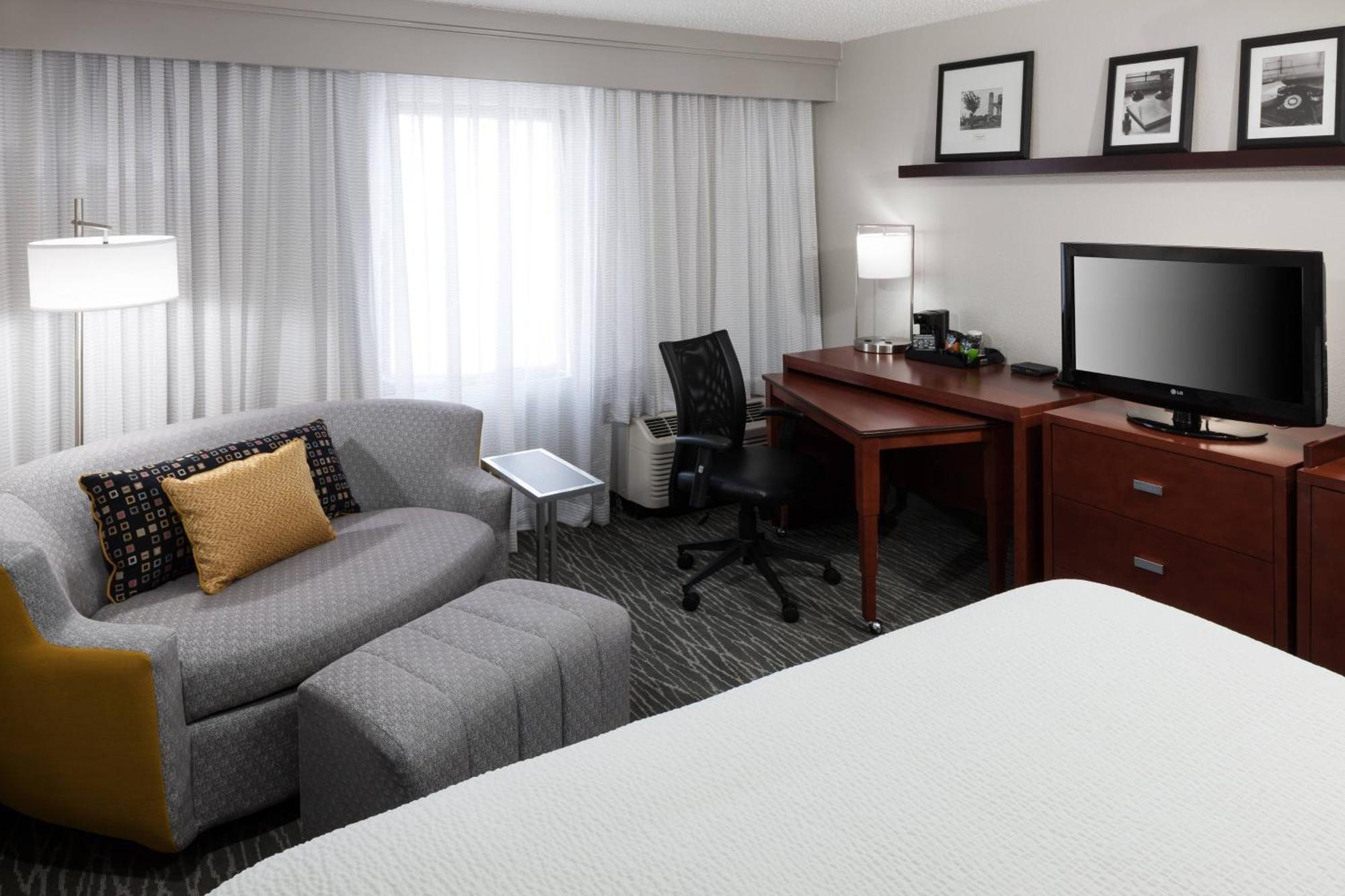 Courtyard By Marriott Abilene Northeast Hotel Bagian luar foto