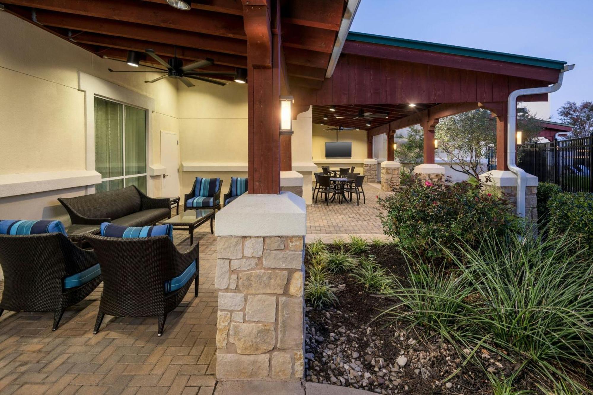 Courtyard By Marriott Abilene Northeast Hotel Bagian luar foto